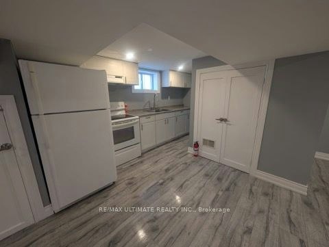 Basement-251 College Avenue, Oshawa, ON, L1J 1R6 - 9