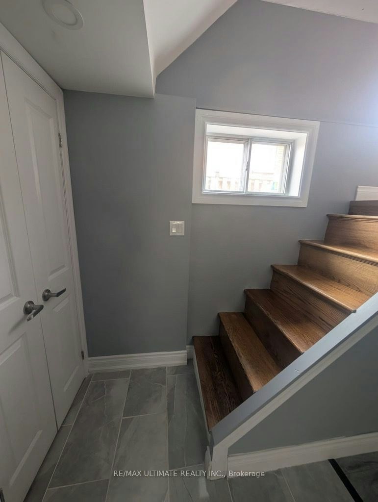 Basement-251 College Avenue, Oshawa, ON, L1J 1R6 - 15