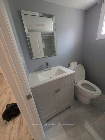 Basement-251 College Avenue, Oshawa, ON, L1J 1R6 - 22