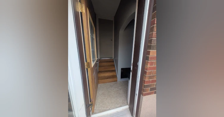 Basement-251 College Avenue, Oshawa, ON, L1J 1R6 - 24