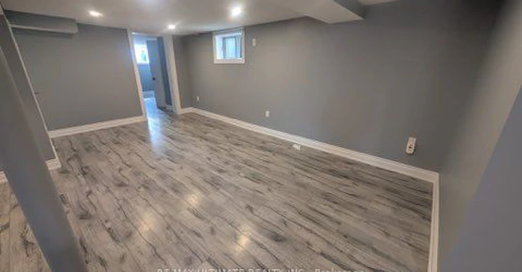 Basement-251 College Avenue, Oshawa, ON, L1J 1R6 - 16