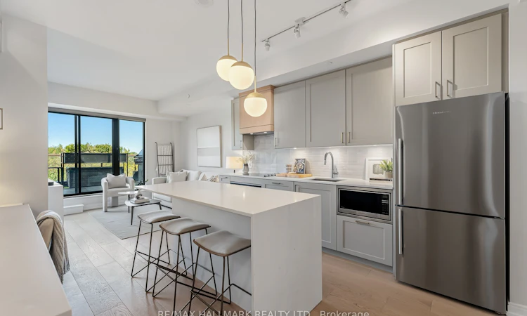 410-1100 Kingston Road