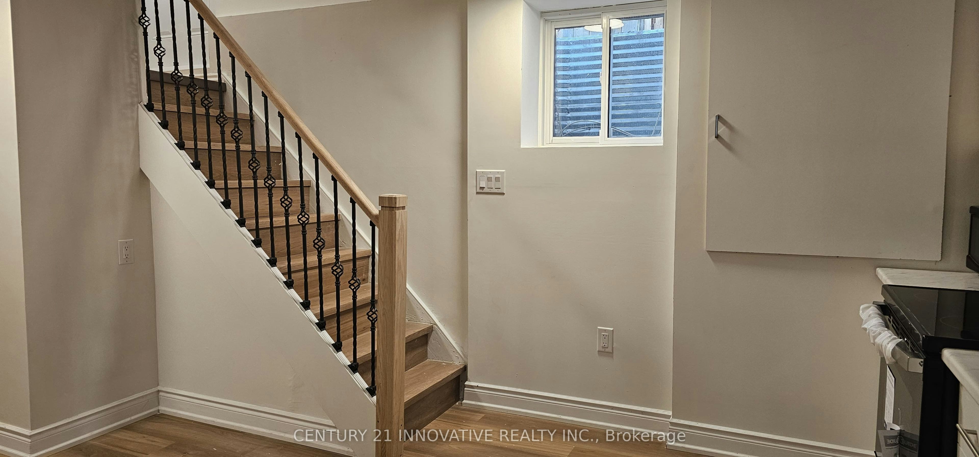 2 Blackburn Crescent, Ajax, ON, L1S 5Z2 - 5