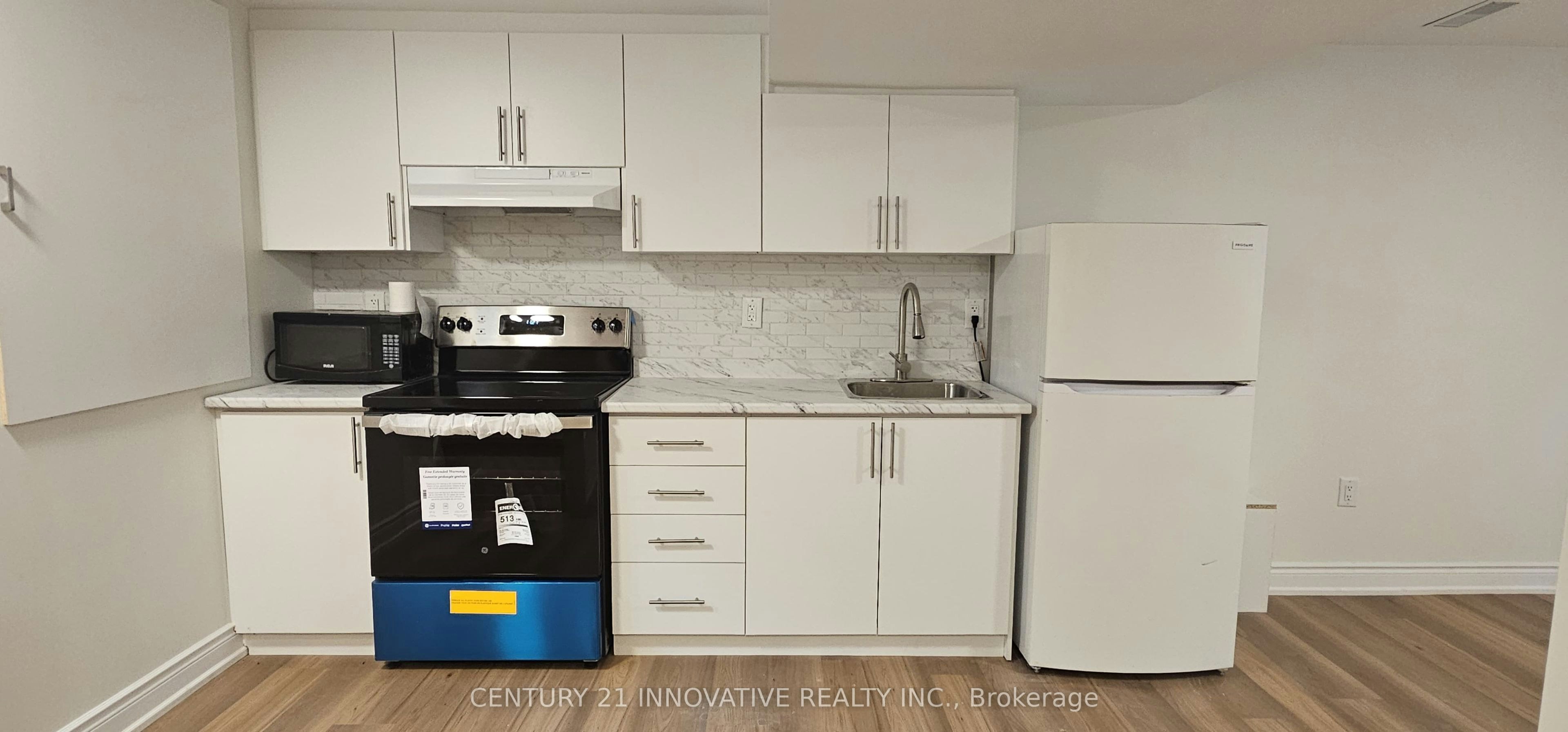 2 Blackburn Crescent, Ajax, ON, L1S 5Z2 - 7