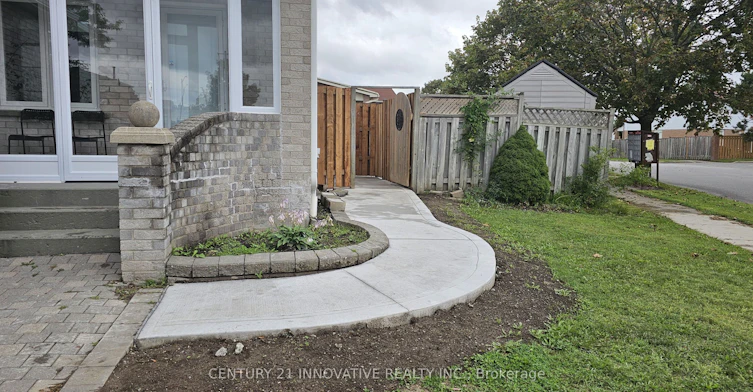 2 Blackburn Crescent, Ajax, ON, L1S 5Z2 - 2