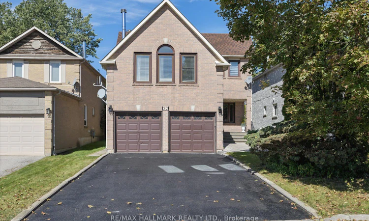 32 Valley Centre Drive