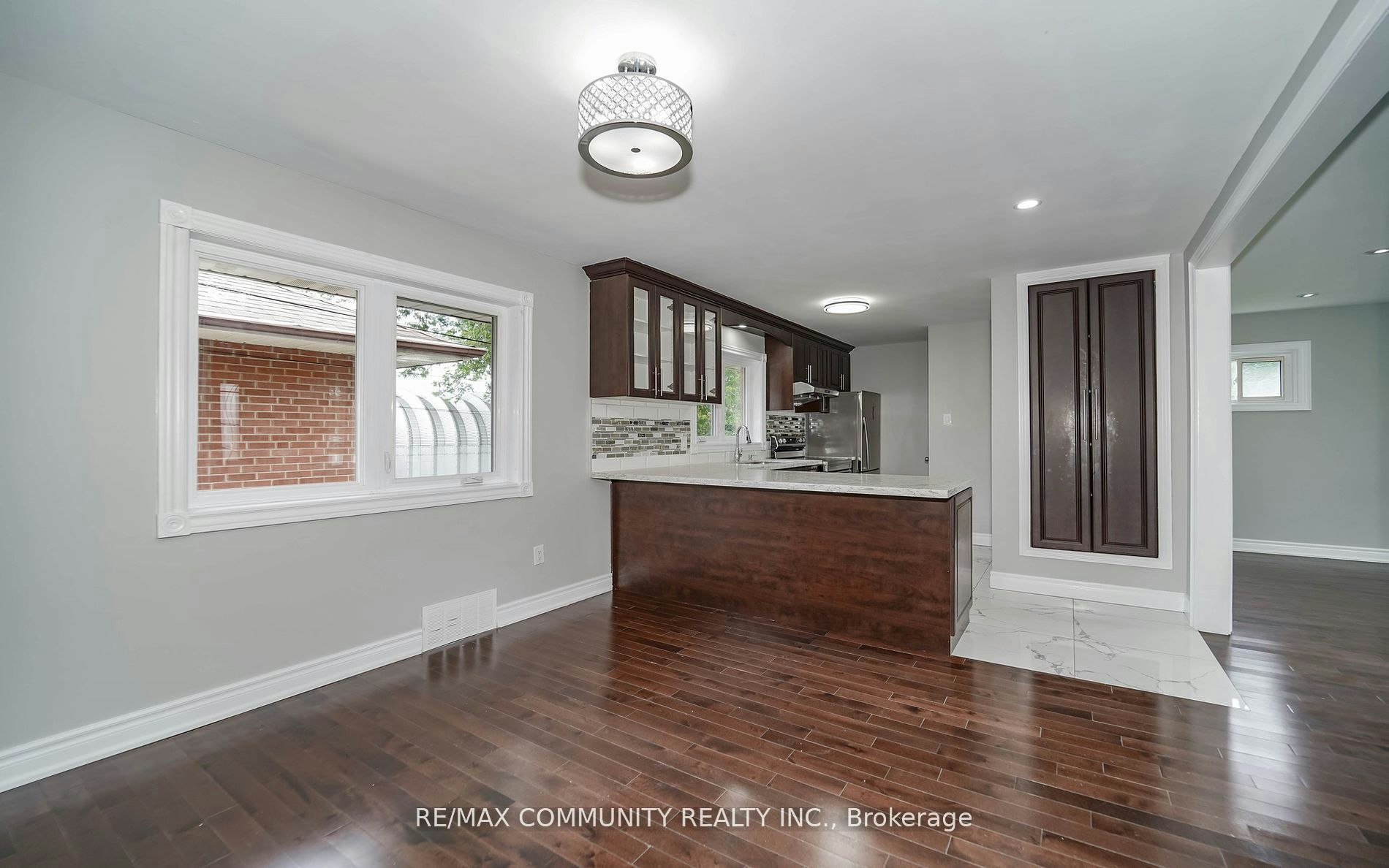 Main-43 Christina Crescent, Toronto, ON, M1R 4H7 - 9