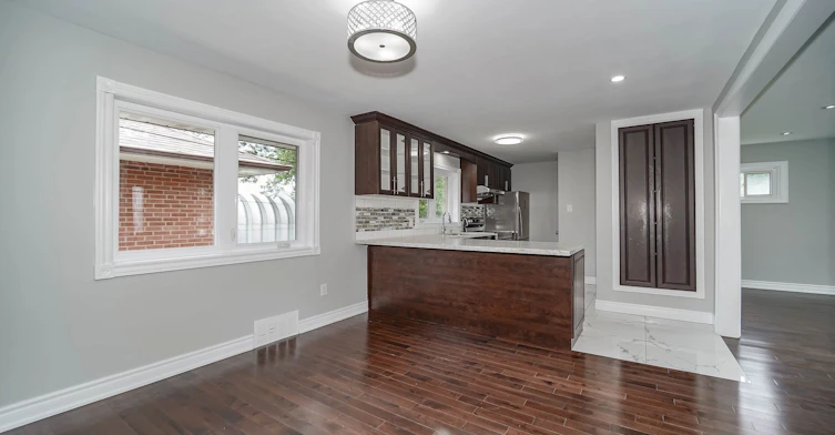 Main-43 Christina Crescent, Toronto, ON, M1R 4H7 - 9
