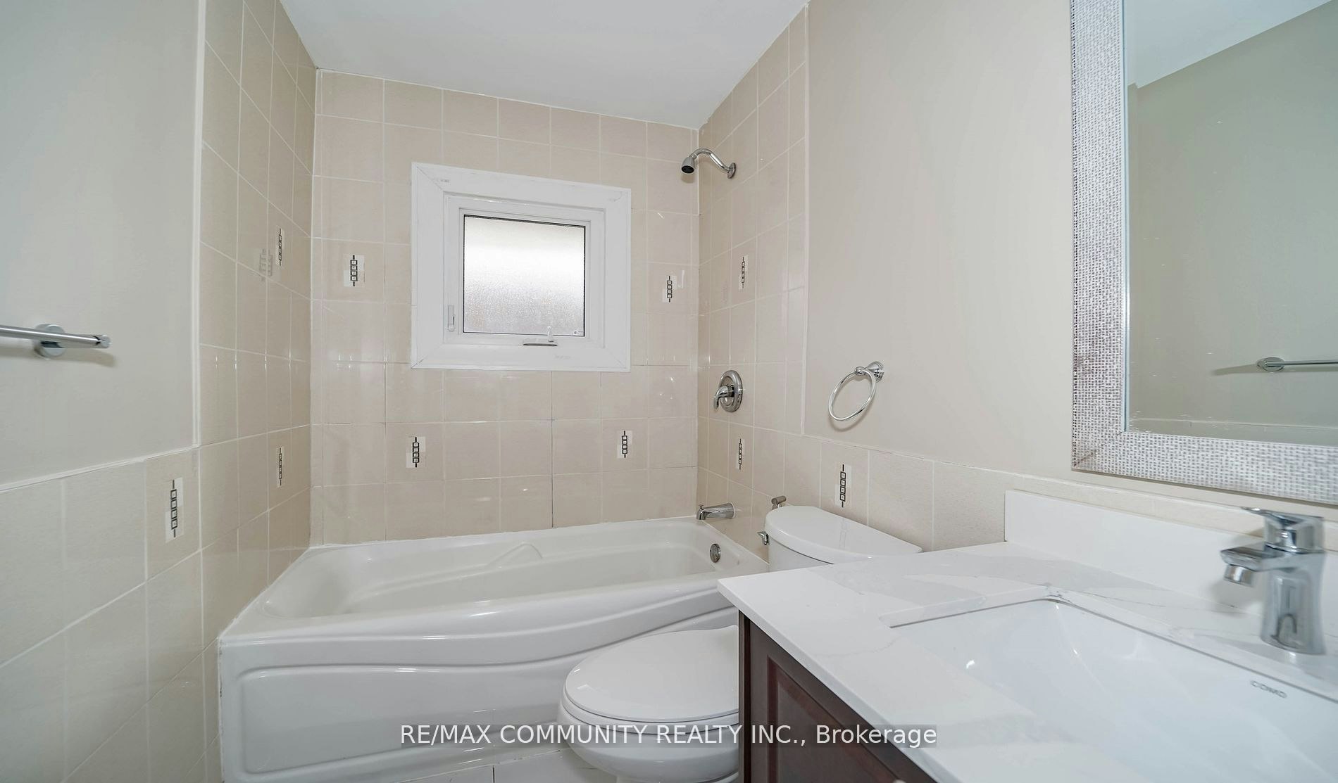 Main-43 Christina Crescent, Toronto, ON, M1R 4H7 - 11