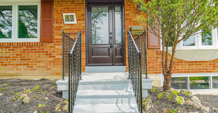 Main-43 Christina Crescent, Toronto, ON, M1R 4H7 - 2
