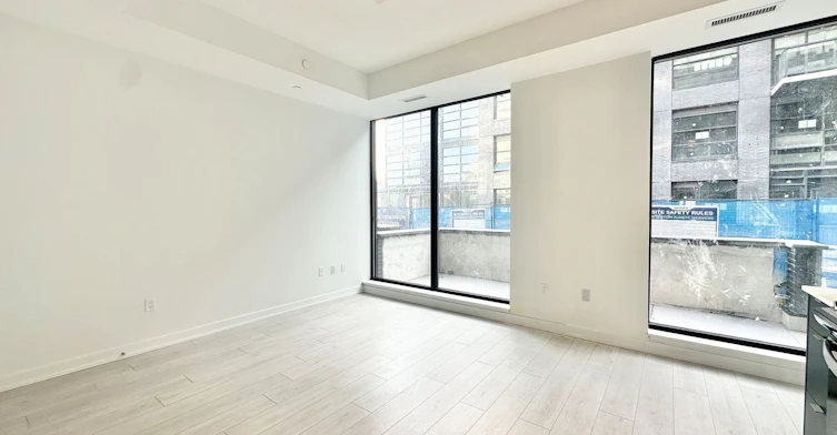 132C-1612 Charles Street, Whitby, ON, L1N 0P3 - 3