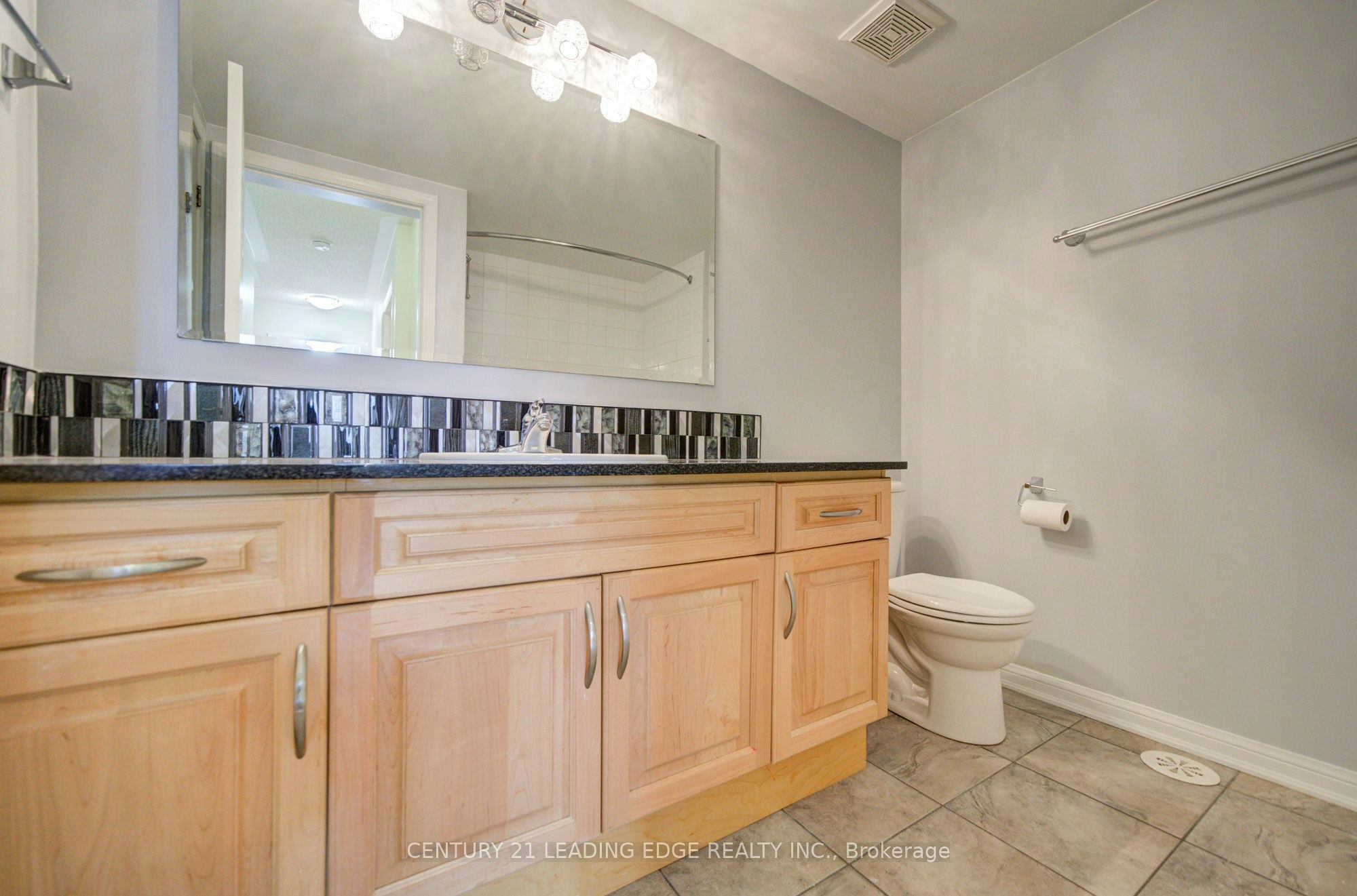 17-40 Mendelssohn Street, Toronto, ON, M1L 0G8 - 16