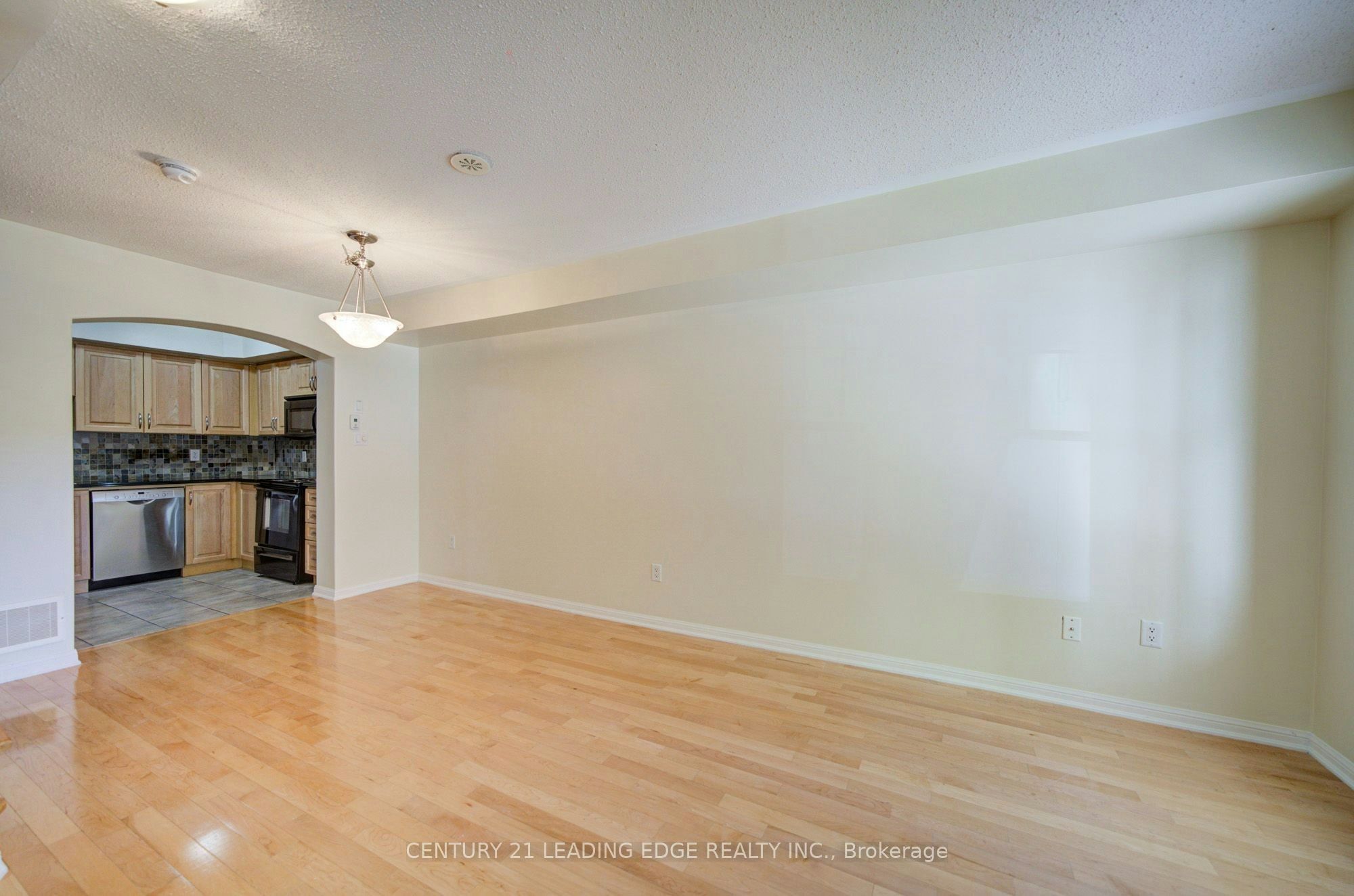 17-40 Mendelssohn Street, Toronto, ON, M1L 0G8 - 5