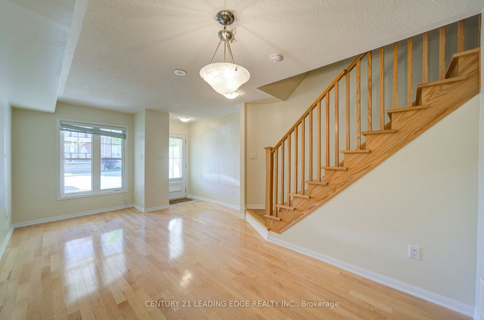 17-40 Mendelssohn Street, Toronto, ON, M1L 0G8 - 8