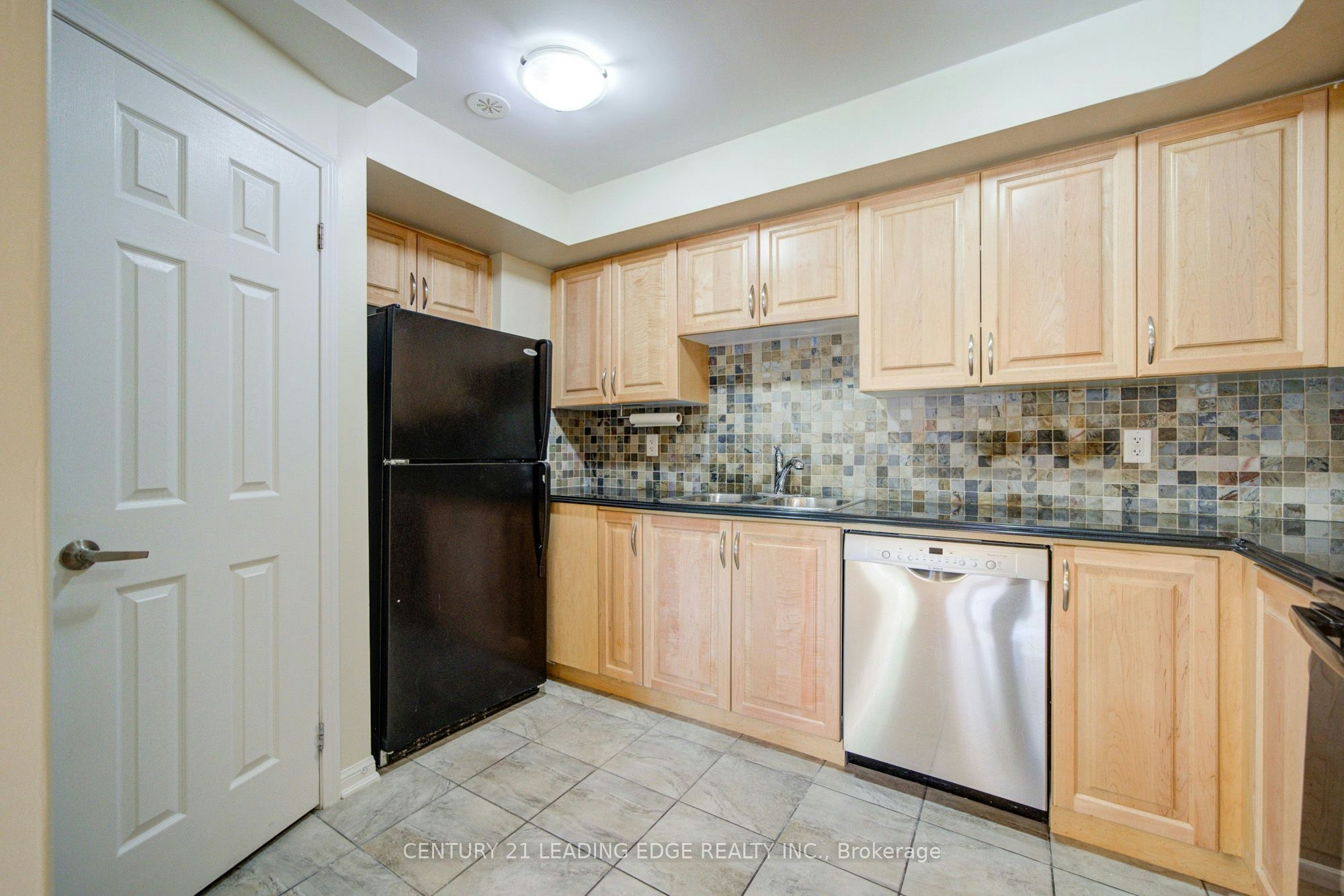 17-40 Mendelssohn Street, Toronto, ON, M1L 0G8 - 12