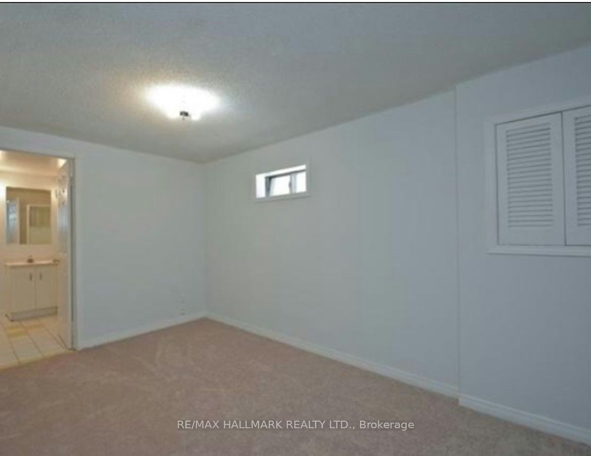 Lower-898 Rambleberry Avenue, Pickering, ON, L1V 5X9 - 3