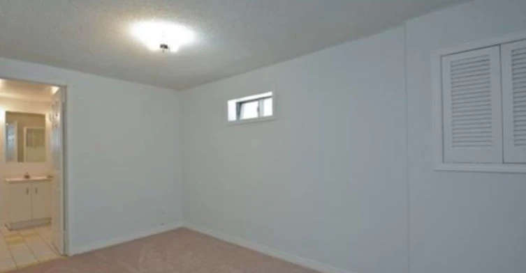 Lower-898 Rambleberry Avenue, Pickering, ON, L1V 5X9 - 3