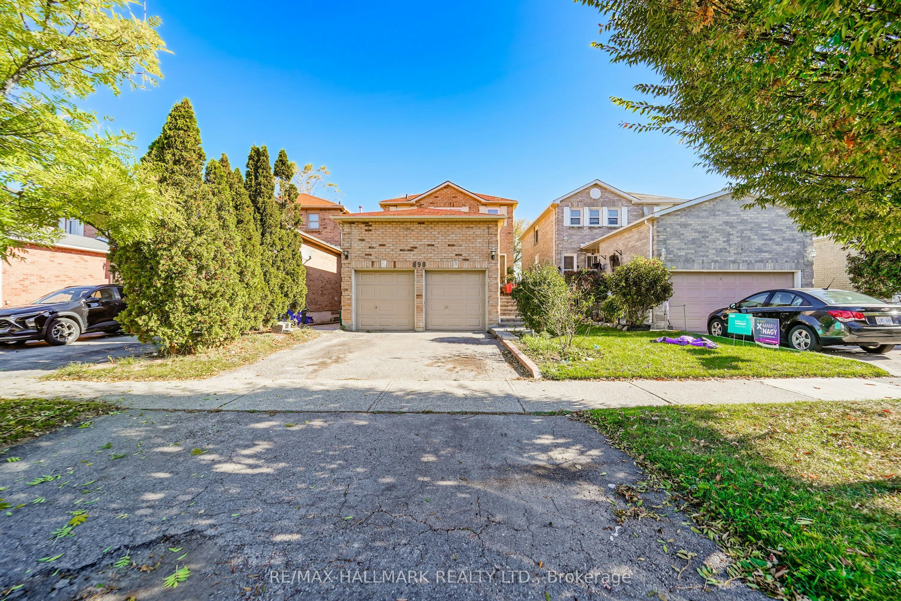 Lower-898 Rambleberry Avenue, Pickering, ON, L1V 5X9