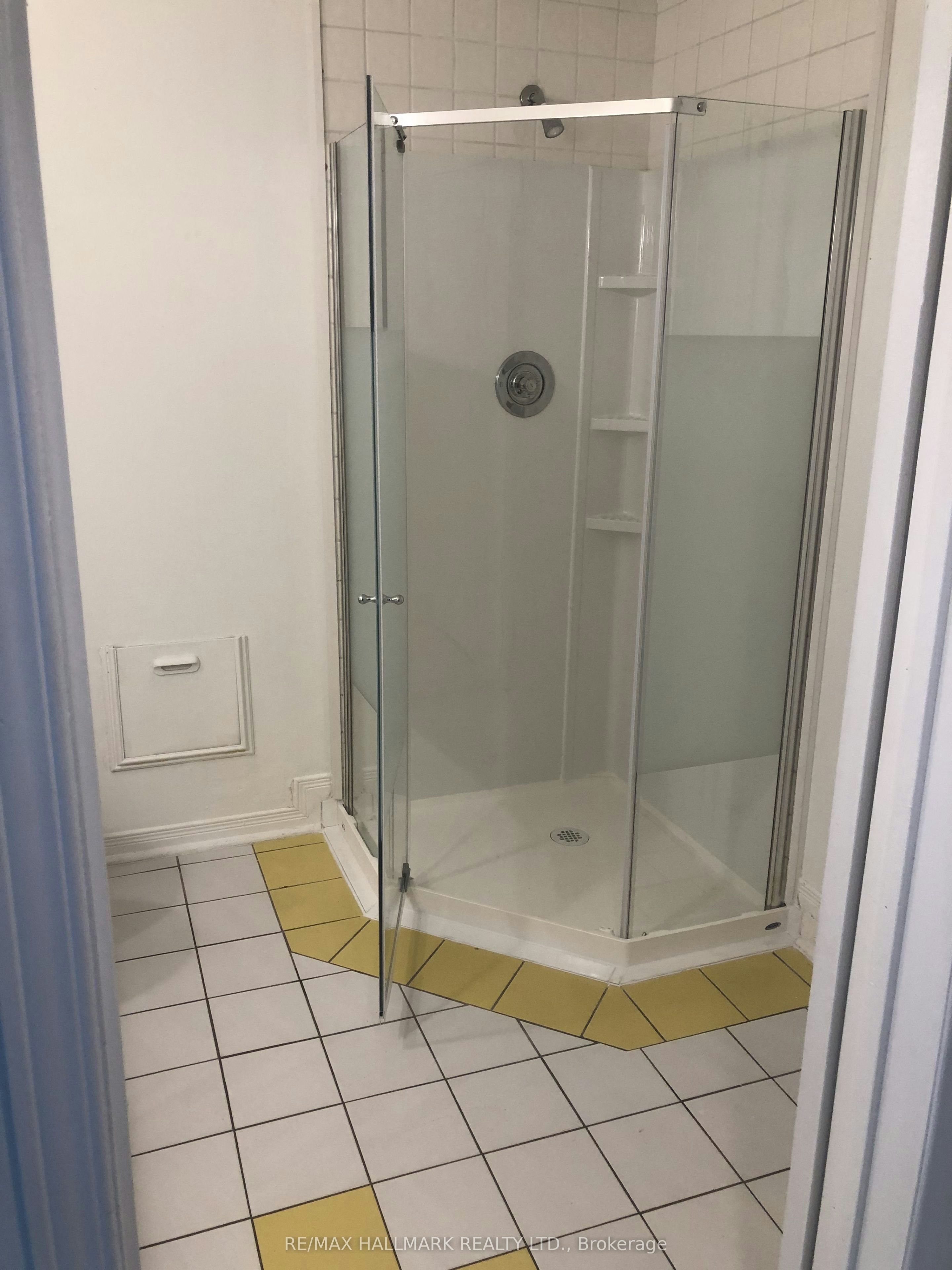 Lower-898 Rambleberry Avenue, Pickering, ON, L1V 5X9 - 12