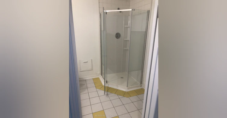 Lower-898 Rambleberry Avenue, Pickering, ON, L1V 5X9 - 12