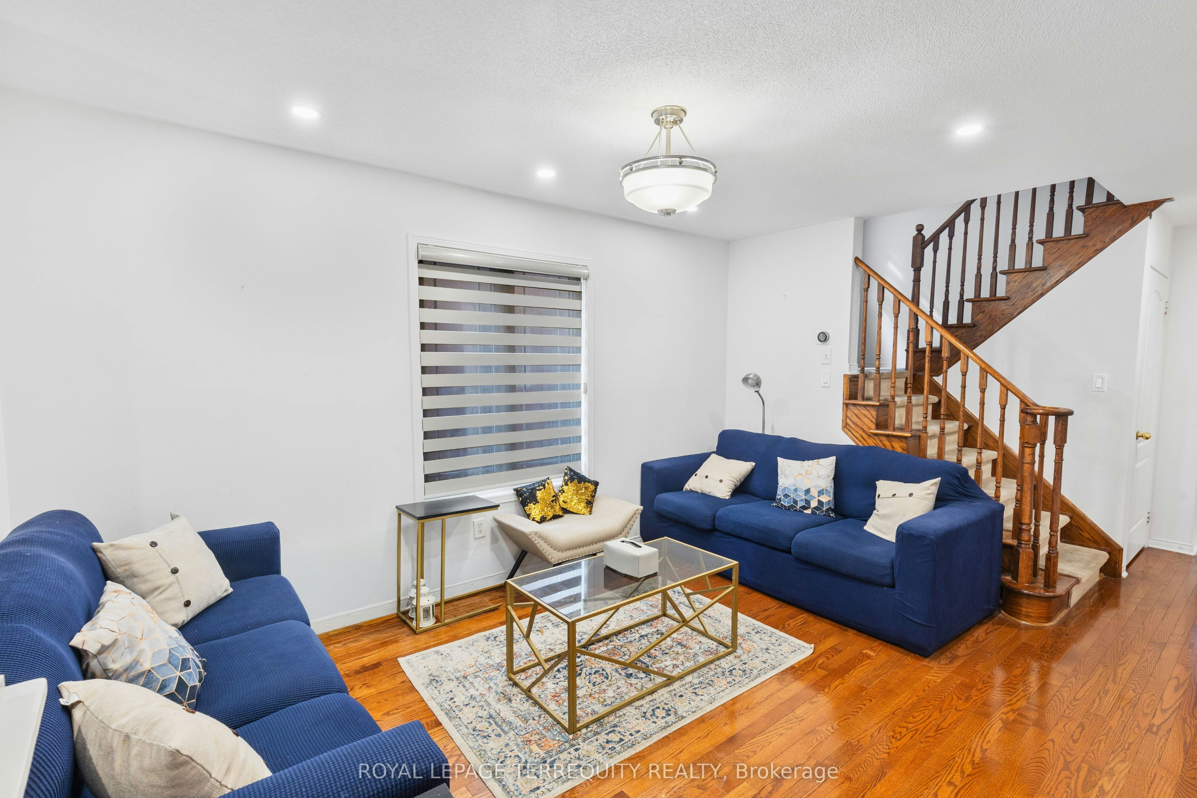44 Thackery Drive, Ajax, ON, L1T 0B4 - 3