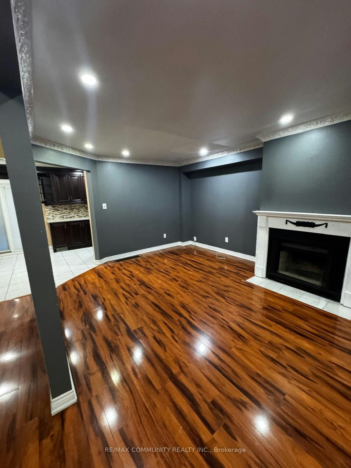 Upper-56 Overlord Crescent, Toronto, ON, M1B 4P3 - 4