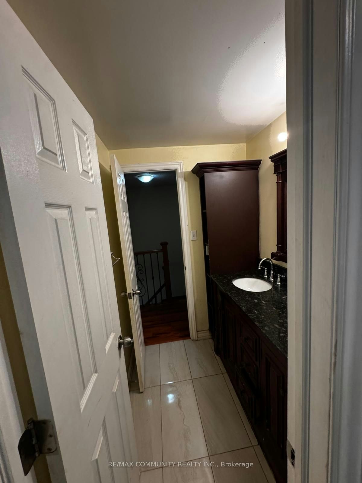 Upper-56 Overlord Crescent, Toronto, ON, M1B 4P3 - 17