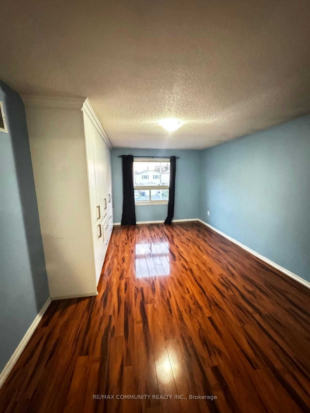 Upper-56 Overlord Crescent, Toronto, ON, M1B 4P3 - 20