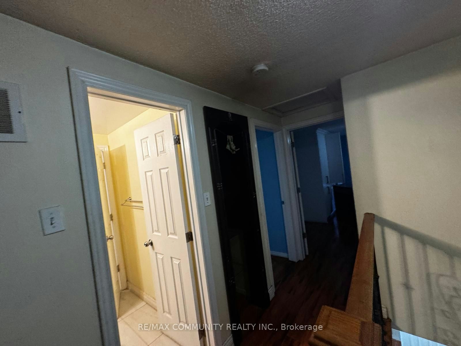 Upper-56 Overlord Crescent, Toronto, ON, M1B 4P3 - 13