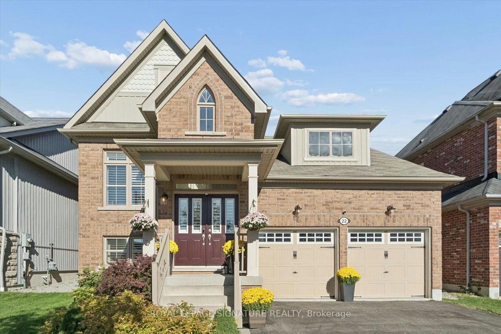 22 Wycombe Street, Whitby, ON, L1M 0H1