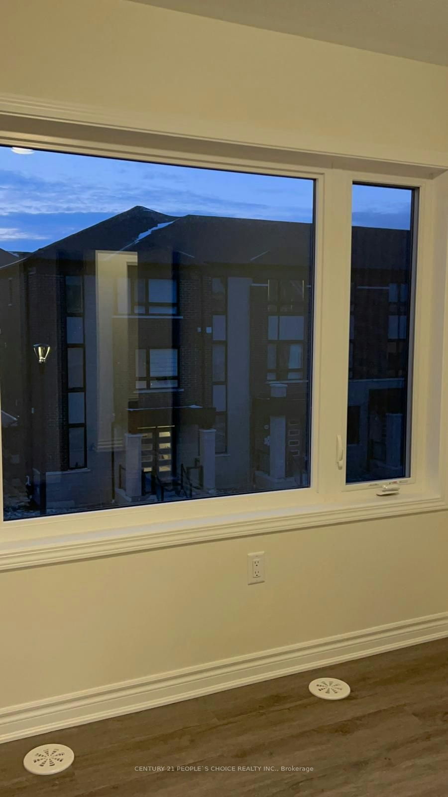 3361 Thunderbird Promenade E, Pickering, ON, L1X 0N1 - 6