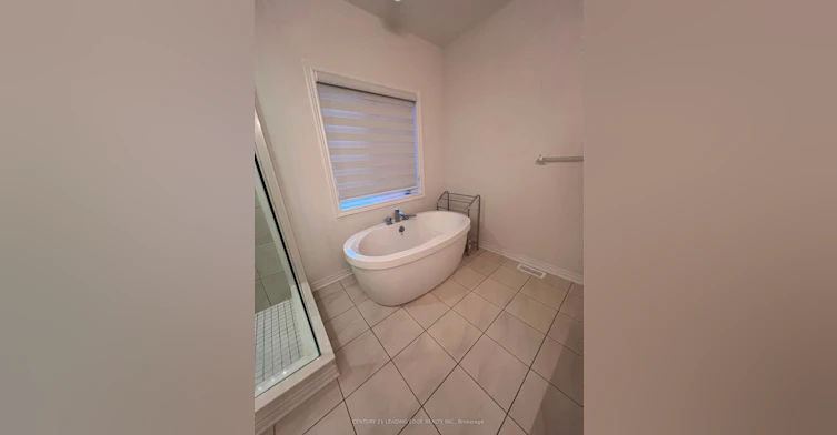 28 Vickery Street, Whitby, ON, L1P 0L2 - 19