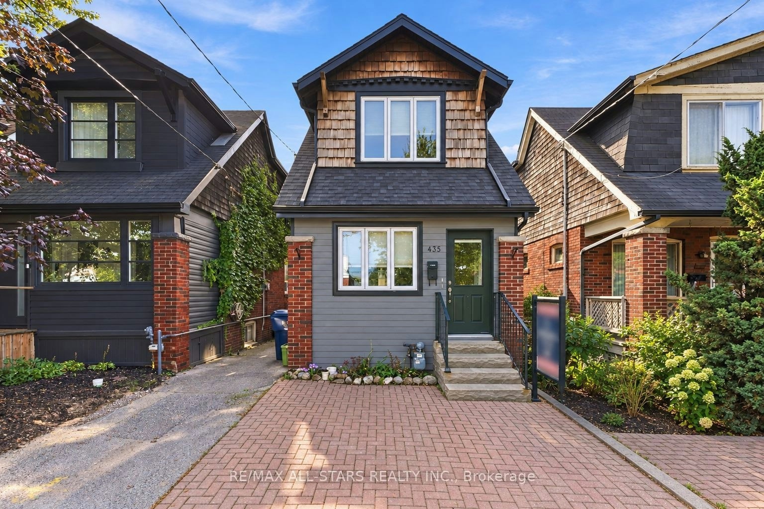 435 Mortimer Avenue, Toronto, ON, M4J 2G1