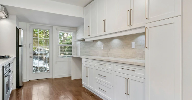 82 Rushbrooke Avenue, Toronto, ON, M4M 3A9 - 10