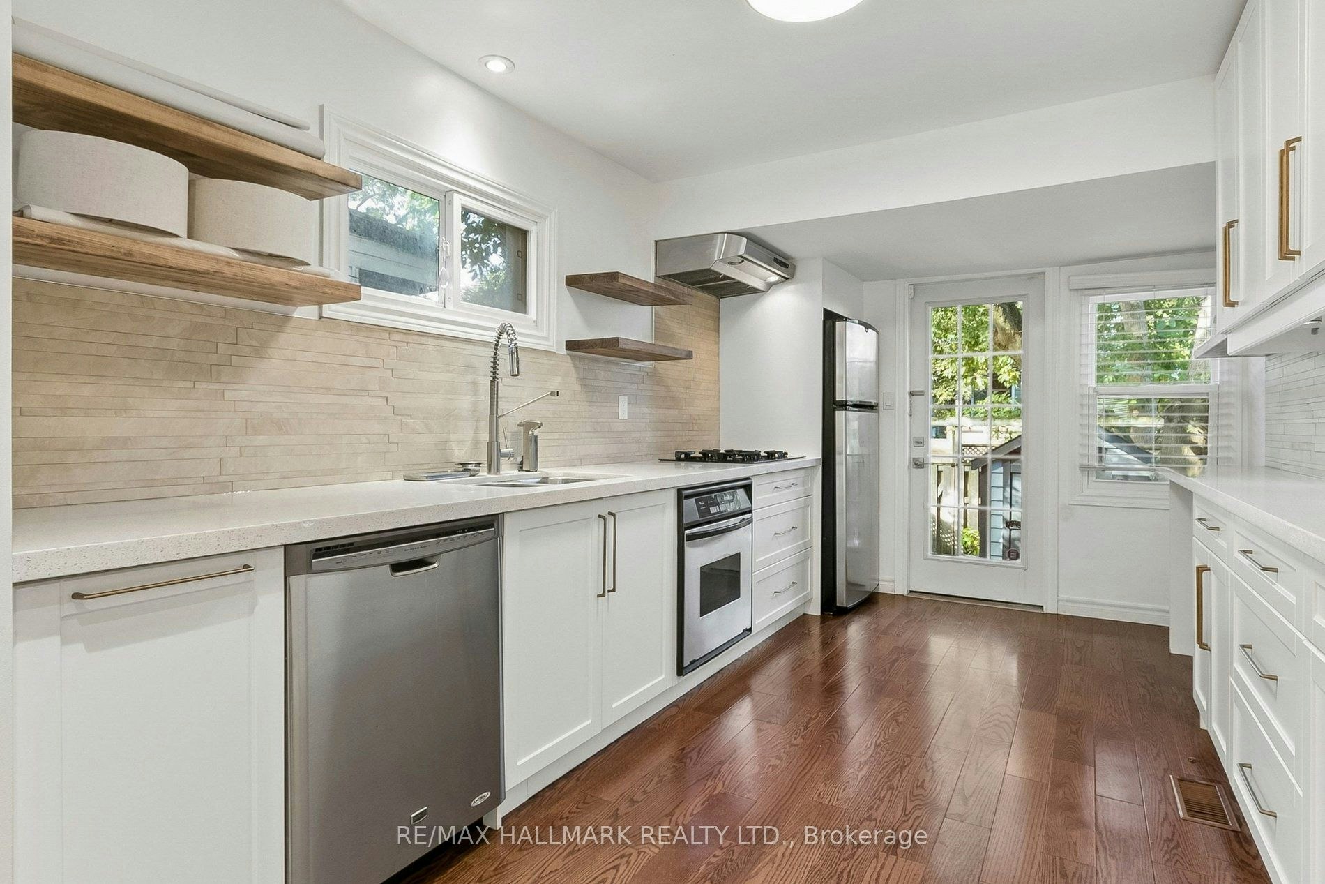82 Rushbrooke Avenue, Toronto, ON, M4M 3A9 - 8