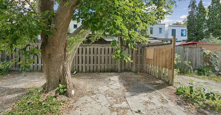 82 Rushbrooke Avenue, Toronto, ON, M4M 3A9 - 21