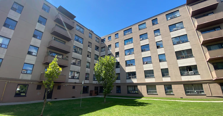 307-3101 Eglinton Avenue E, Toronto, ON, M1J 2G4 - 2