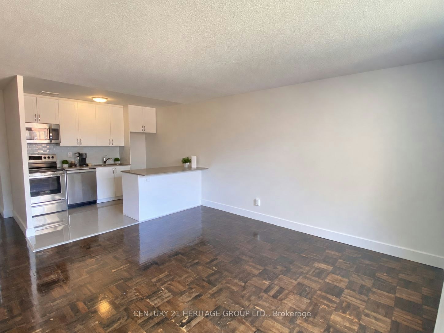 307-3101 Eglinton Avenue E, Toronto, ON, M1J 2G4 - 6