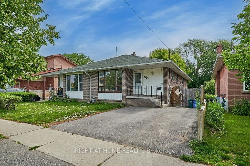 213 Cabot Street, Oshawa, ON, L1J 5S2