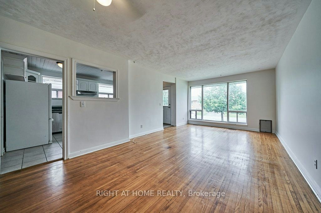 213 Cabot Street, Oshawa, ON, L1J 5S2 - 10