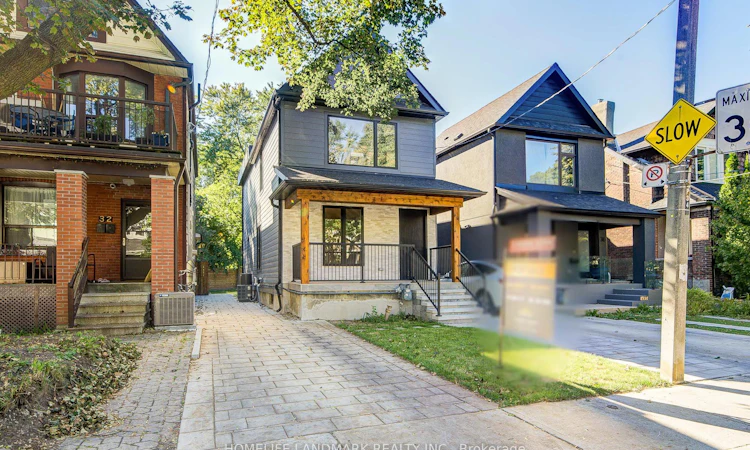 34 Hiawatha Road
