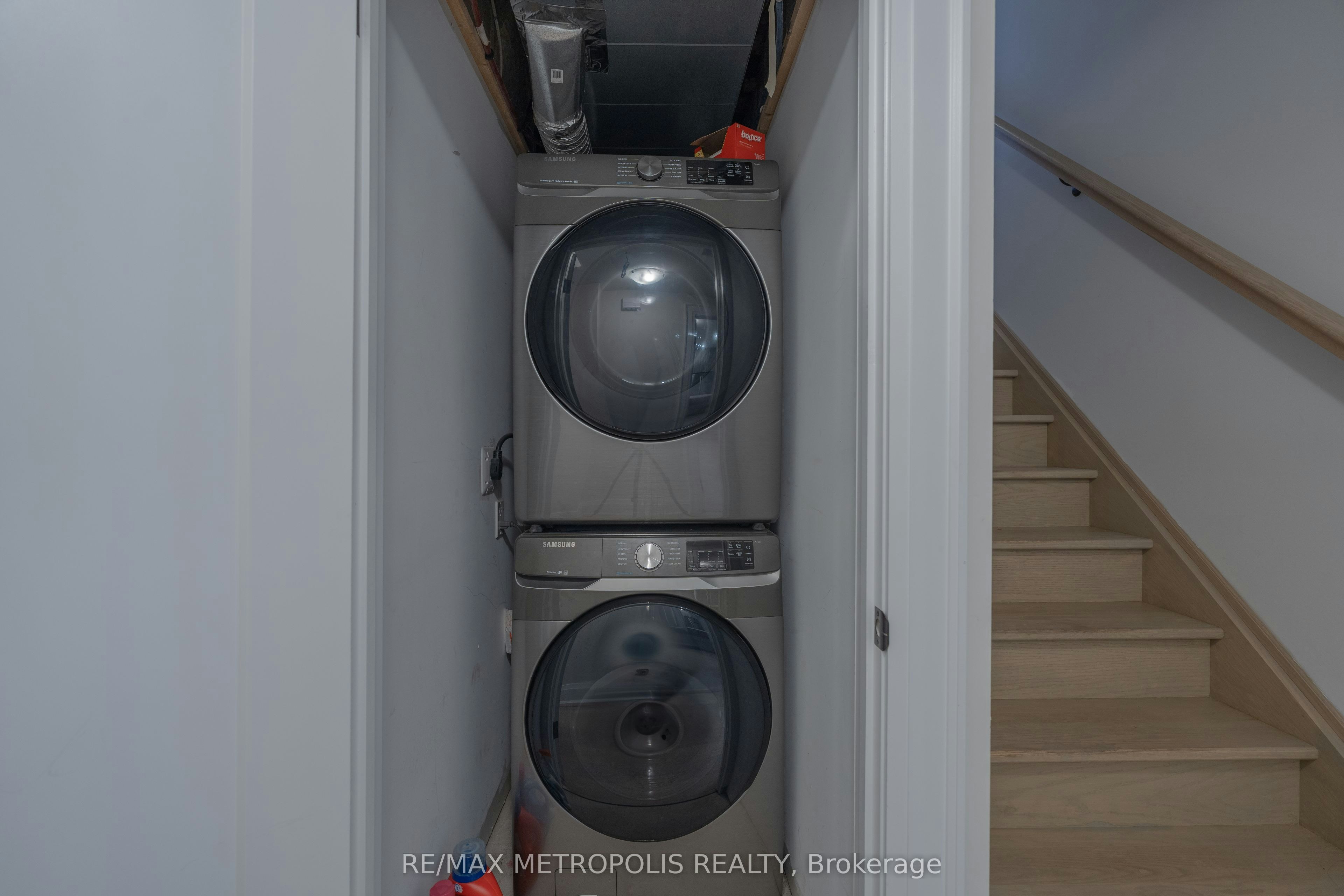 BSMT-34 Euclid Avenue, Toronto, ON, M6J 2J6 - 16