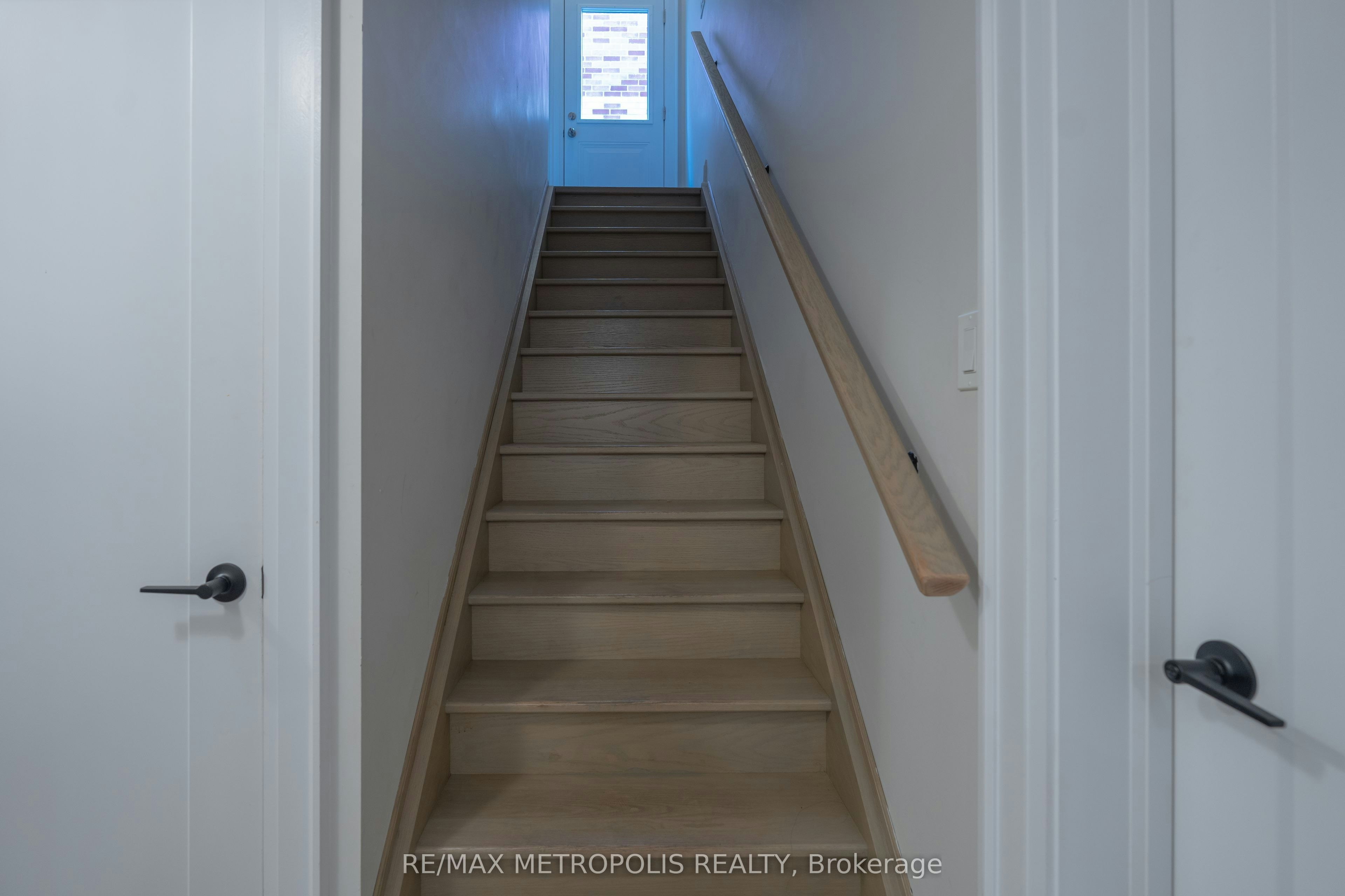 BSMT-34 Euclid Avenue, Toronto, ON, M6J 2J6 - 17