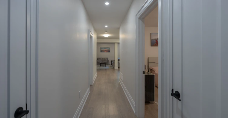 BSMT-34 Euclid Avenue, Toronto, ON, M6J 2J6 - 24