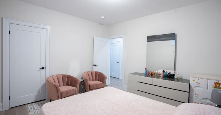 BSMT-34 Euclid Avenue, Toronto, ON, M6J 2J6 - 23