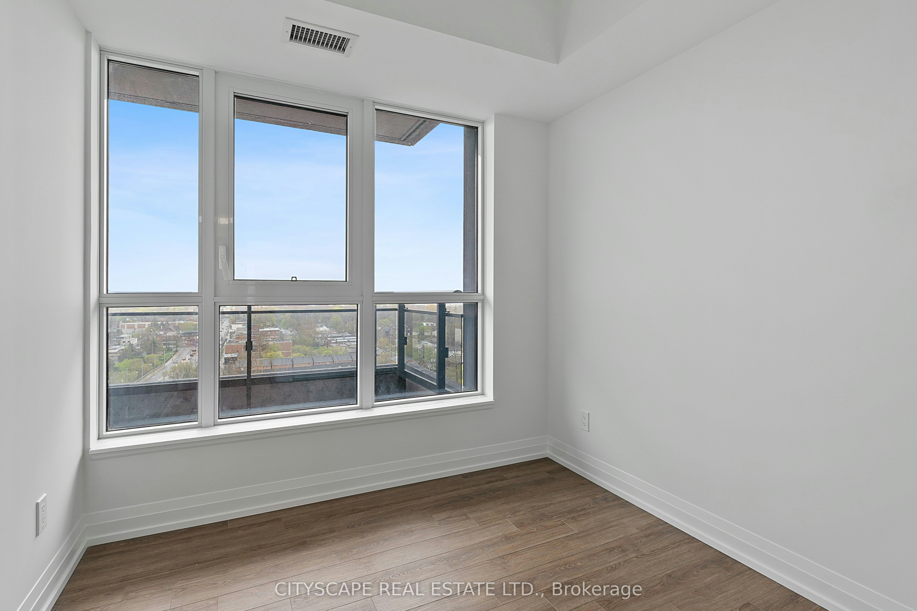 1807-286 Main Street, Toronto, ON, M4C 4X4 - 30