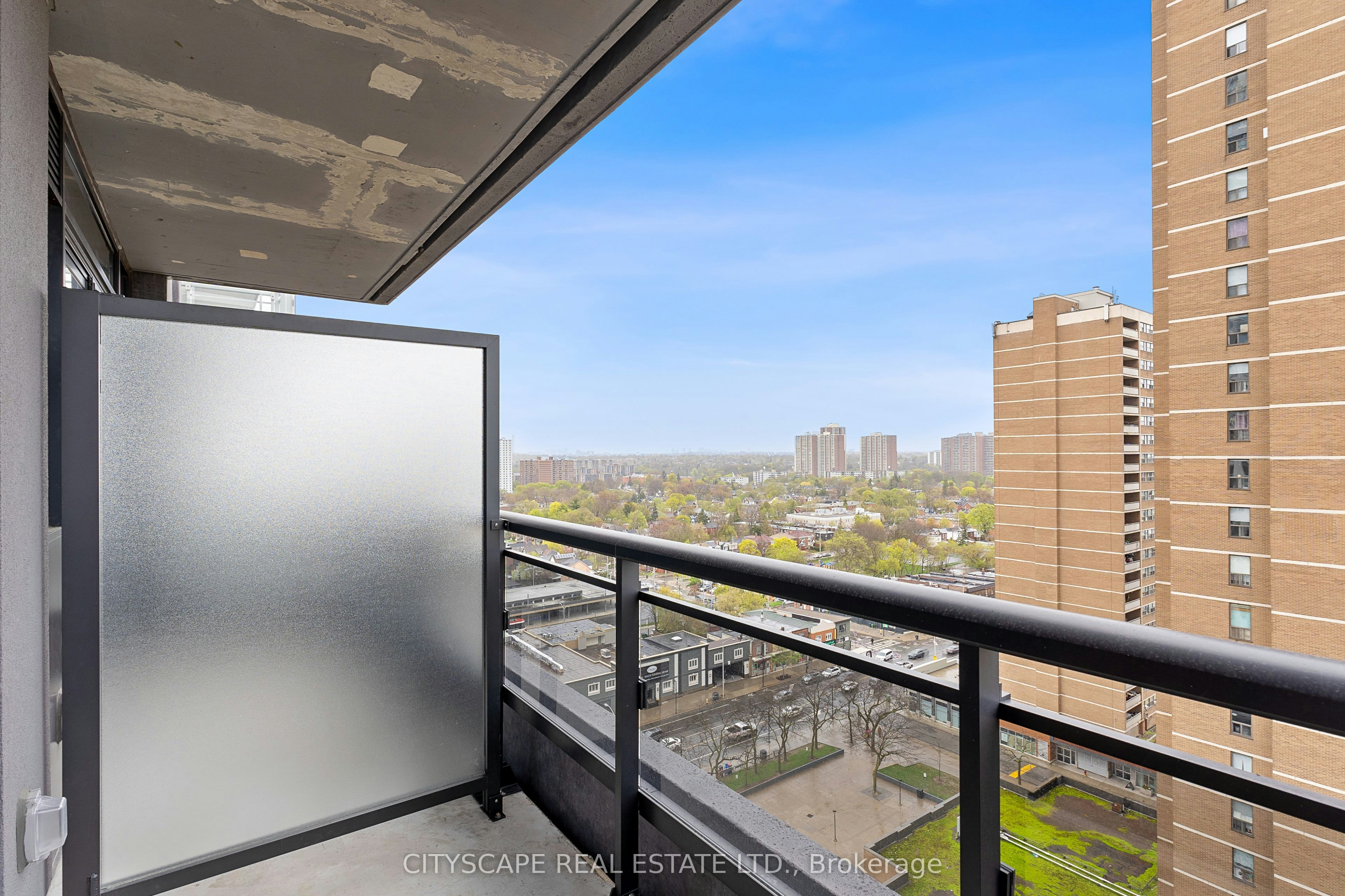 1807-286 Main Street, Toronto, ON, M4C 4X4 - 23