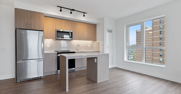 1807-286 Main Street, Toronto, ON, M4C 4X4 - 5