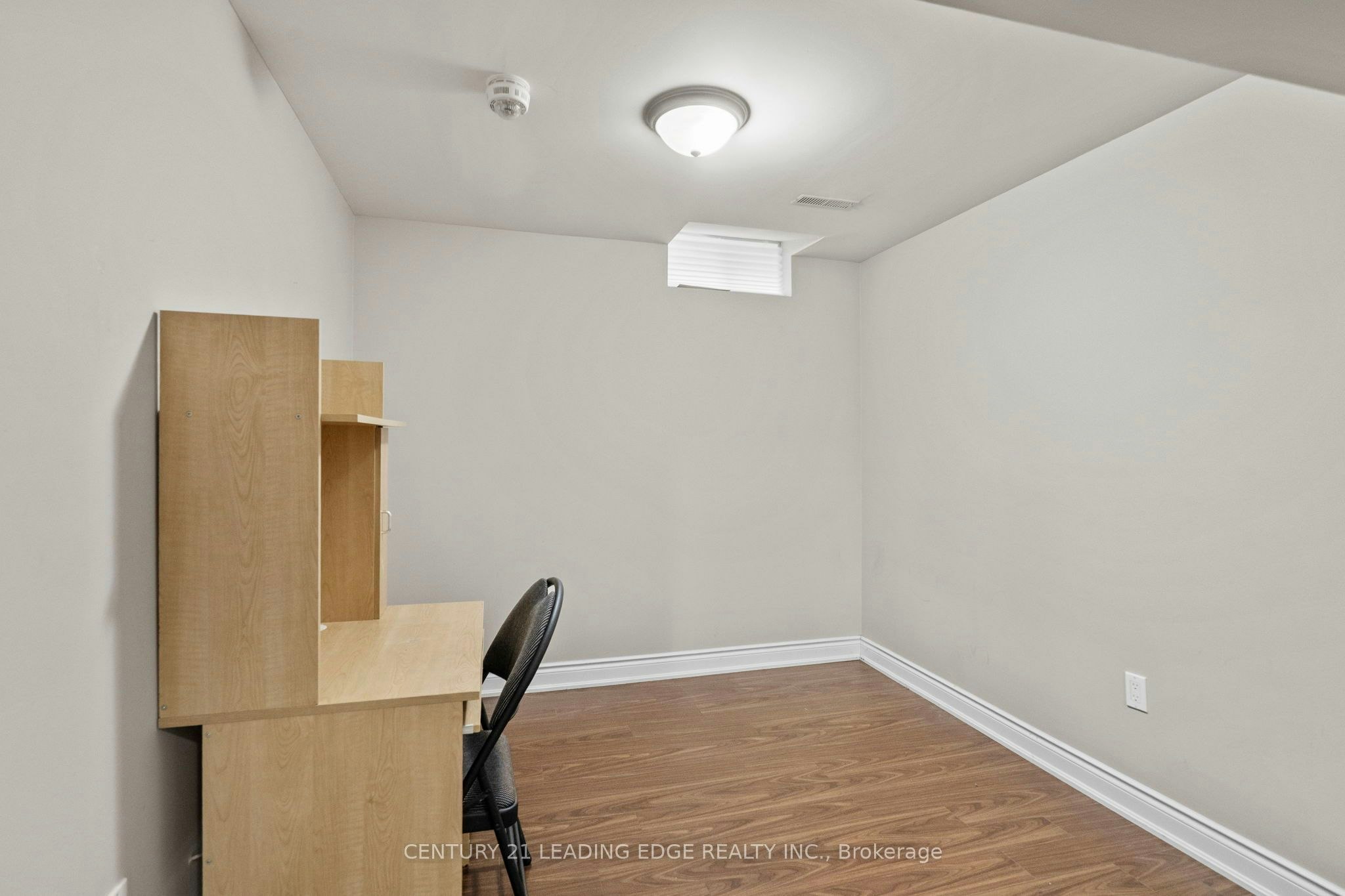 Bsmt-1020 Colonial Street, Pickering, ON, L1X 1P1 - 3