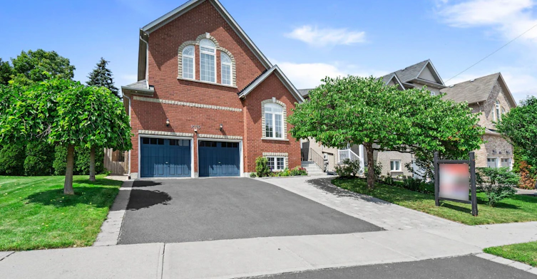 Bsmt-1020 Colonial Street, Pickering, ON, L1X 1P1